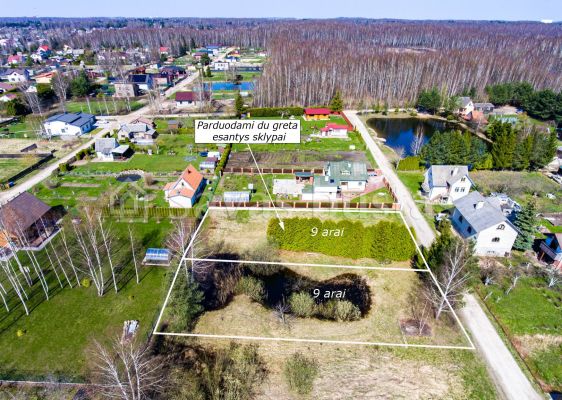 Parduodami du greta esantys sklypai, kurių bendras plotas 18 arų Lelijos sodų 13 – oji g., Šiauliuose