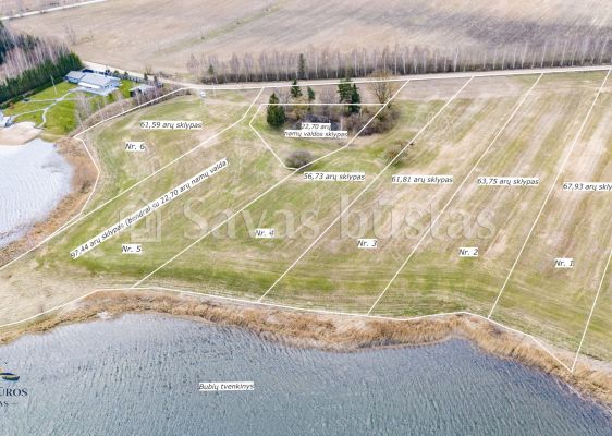 Parduodami unikalūs sklypai prie vandens telkinio, formuojamame 6 - ių erdvių sklypų, nedidelės koncentracijos kvartale - &bdquo;&Scaron;iaulių Jūros Krantas&ldquo;.