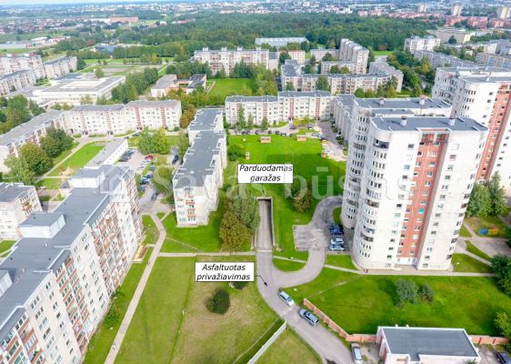 Pietinio mikrorajone parduodamas požeminis garažas Dainų g. Šiauliuose