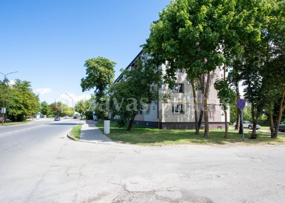 Renovuotame name i&scaron;nuomojamas 2 kambarių butas J.Basanavičiaus g. 56, &Scaron;iauliai