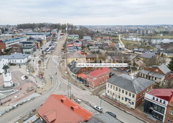 Strategiškai geroje vietoje parduodamos komercinės paskirties patalpos Respublikos g. 5, Telšiai