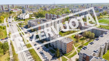 Parduodamas 1 kambario butas (su balkonu) Gytarių g. 11, &Scaron;iauliuose.