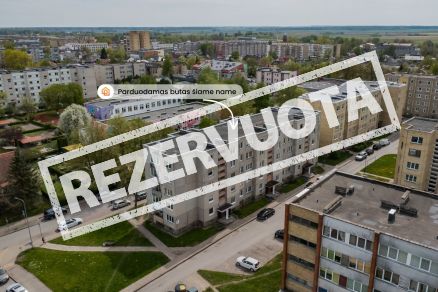 Parduodamas 3 kambarių butas Ka&scaron;tonų g. 8, Radvili&scaron;kyje