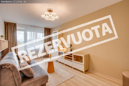Parduodamas atnaujintas 1 kambario butas su balkonu Gegužių g. 75, &Scaron;iauliuose.