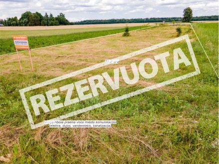Sklypo ribose visos miesto komunikacijos. Parduodamas 20,8 arų namų valdos sklypas Jonelaičių g. 9, Sauginiai, &Scaron;iaulių r.