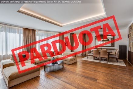 Miesto centriniame parke parduodamas kokybi&scaron;kai įrengtas namas, S. Lukauskio g. 20, &Scaron;iauliuose.