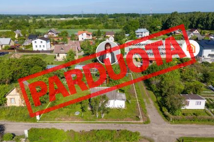 Parduodamas sodo sklypas su mediniu 12,86 kv.m. sodo nameliu, Lelijų g.14, Jubiliejinis 2 sodai, Toliočiai, &Scaron;iaulių r.
