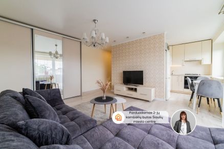 Miesto centre, parduodamas šiuolaikiško interjero 2 kambarių butas, Ežero g. 3, Šiauliuose