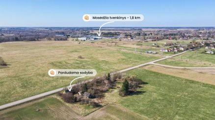 Parduodama sodyba Skuodo rajone, &scaron;alia Mosėdžio miestelio, Miesto Kalni&scaron;kių g. su 22 arų žemės sklypu