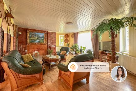 Parduodamas erdvus ir funkcionalus 236,76 kv. m gyvenamas namas Rietave &ndash; puikus pasirinkimas &scaron;eimai arba komercinei veiklai