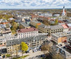 Miesto centre parduodamas erdvus vieno kambario (44,22 kv. m) butas prie pat centrinio bulvaro, Vilniaus g. 217, &Scaron;iauliuose.