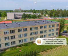 Parduodamas 2 kambarių butas mūriniame name, adresu Užmiesčio g. 1A, Kuršėnuose