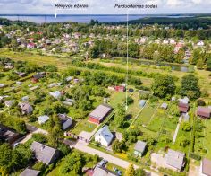 Parduodamas 8,10 arų sodo sklypas su mediniu 40,60 kv.m. bendro ploto vasarnamiu SB „Gintaras“ , Gintaro sodų 1-oji g., Šiaulių mieste